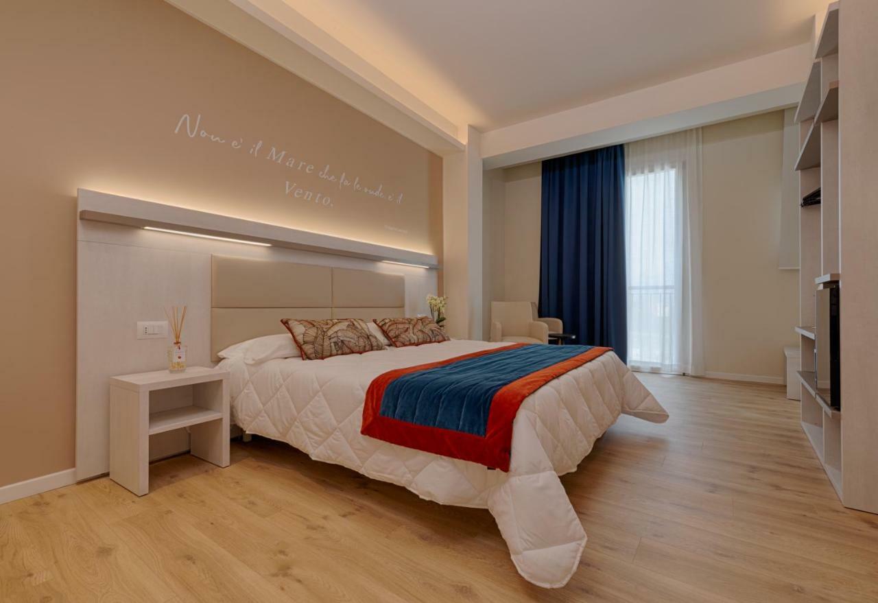 Roma Hotel Castiglione della Pescaia Dış mekan fotoğraf
